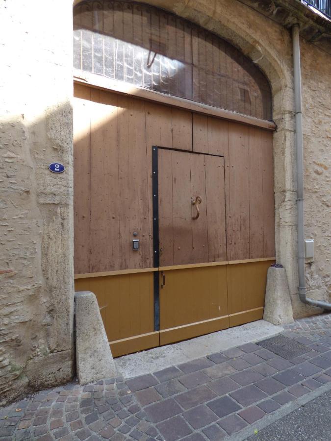 Le Saint Jean Crémieu Exterior foto