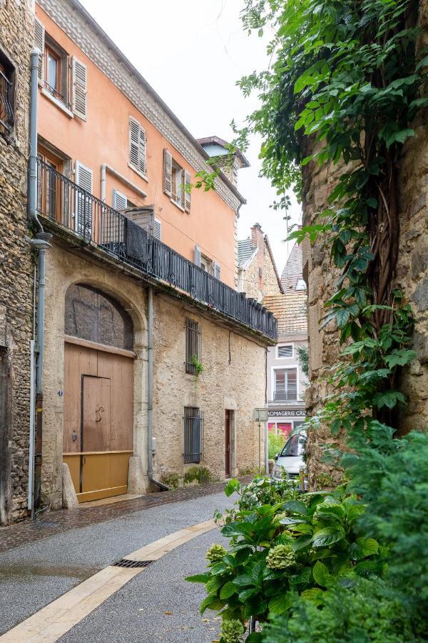 Le Saint Jean Crémieu Exterior foto
